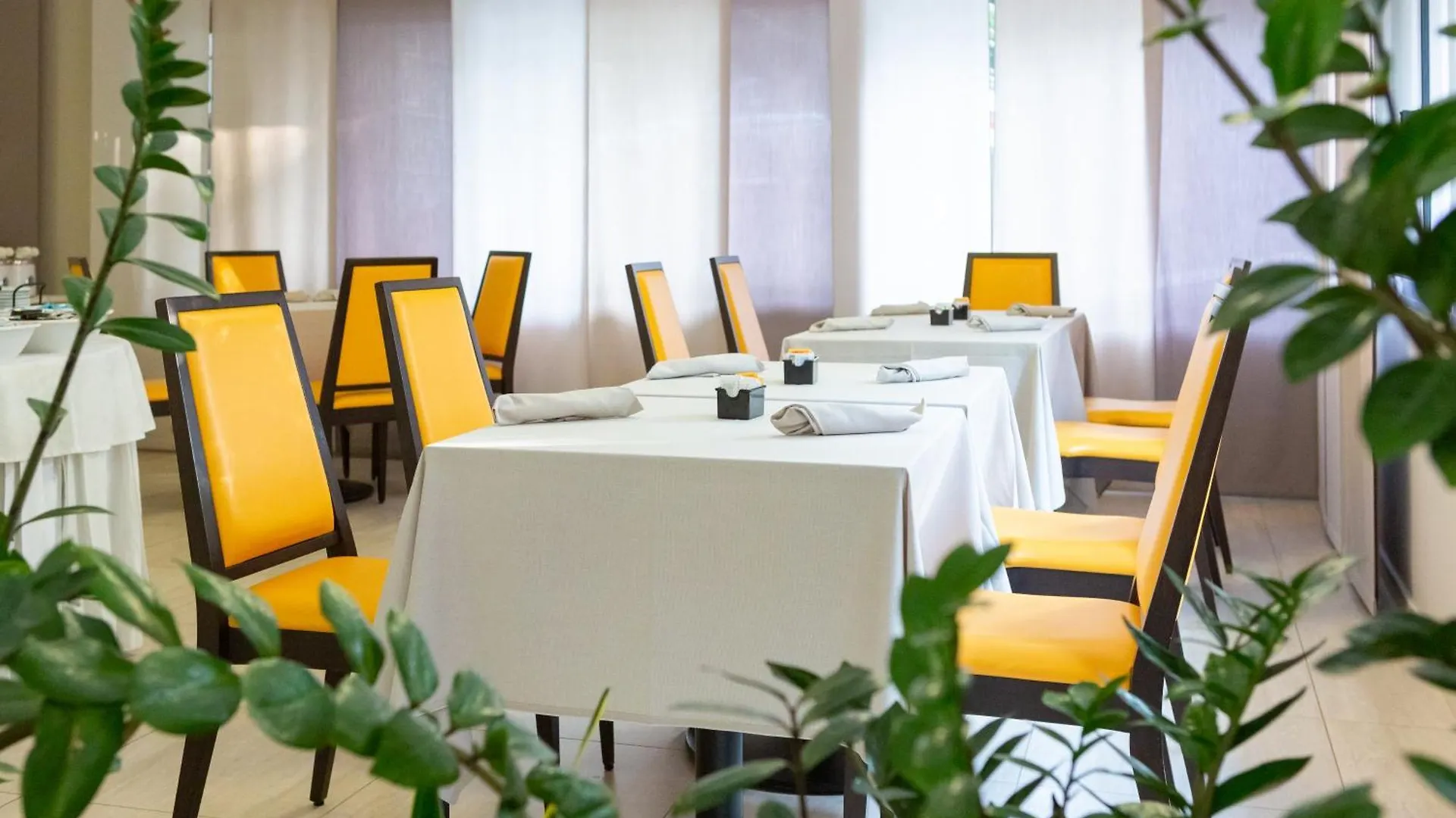 ***  Hotel Villa Maria Sirmione Italy